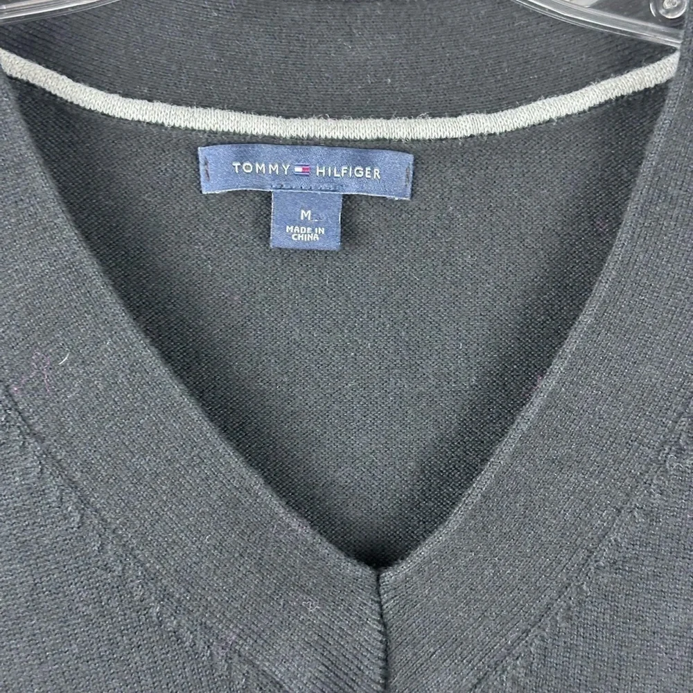 Men's V-Neck Pullover Sweater